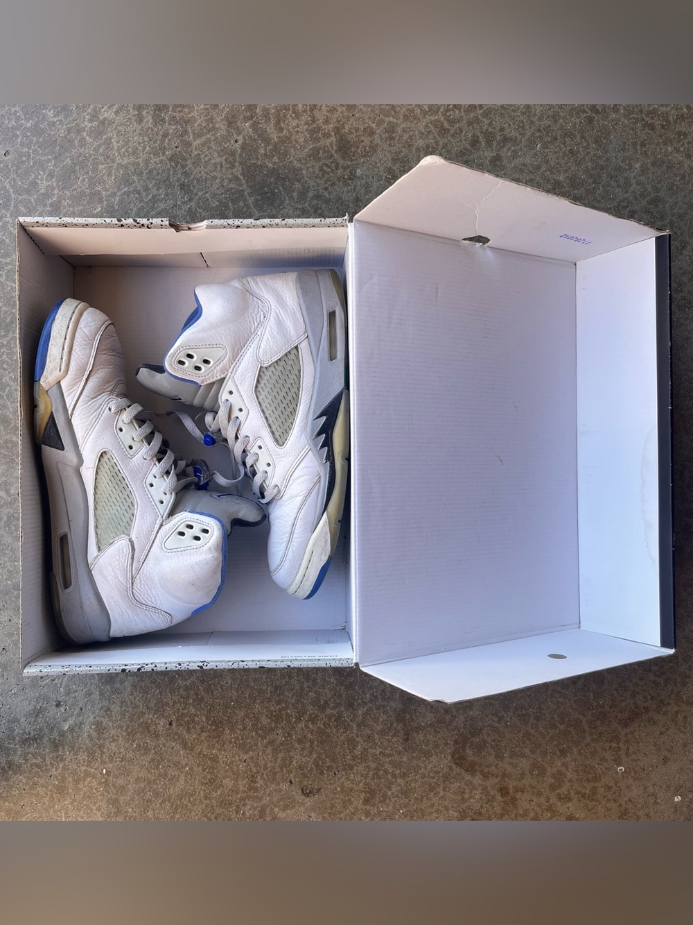Air Jordan 5 Retro Stealth white & blue